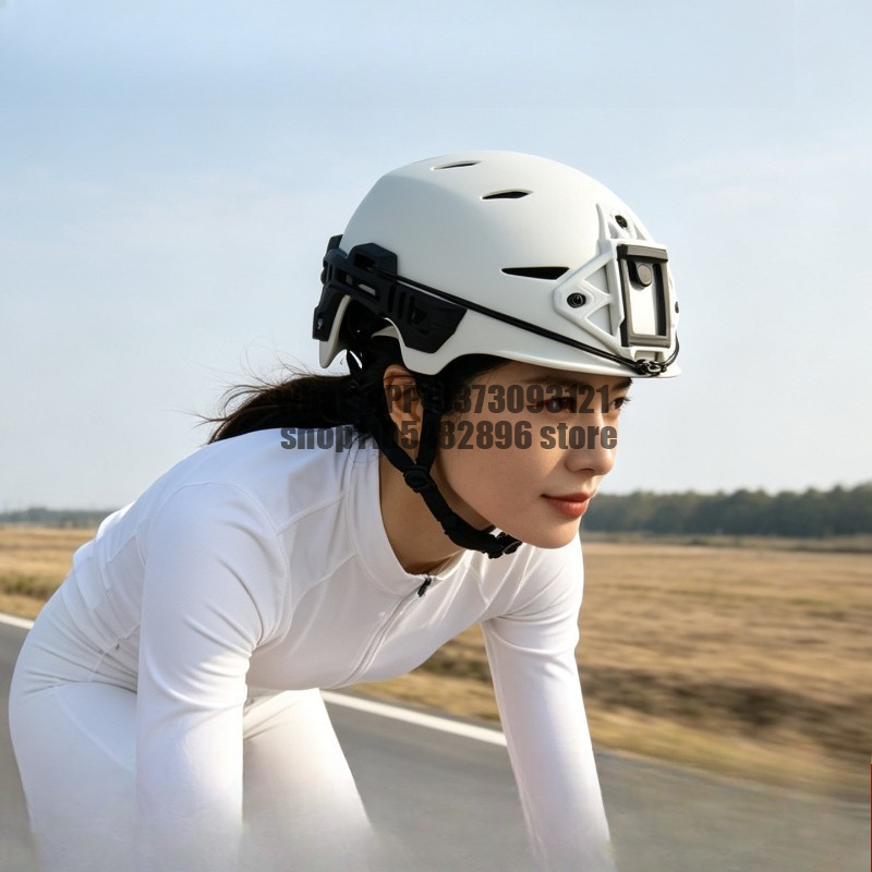 Cycling Commute Training - Helm Sepeda untuk Bersepeda di Jalan